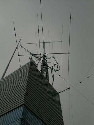 Antennen der Sat-Kontrollstation (3)